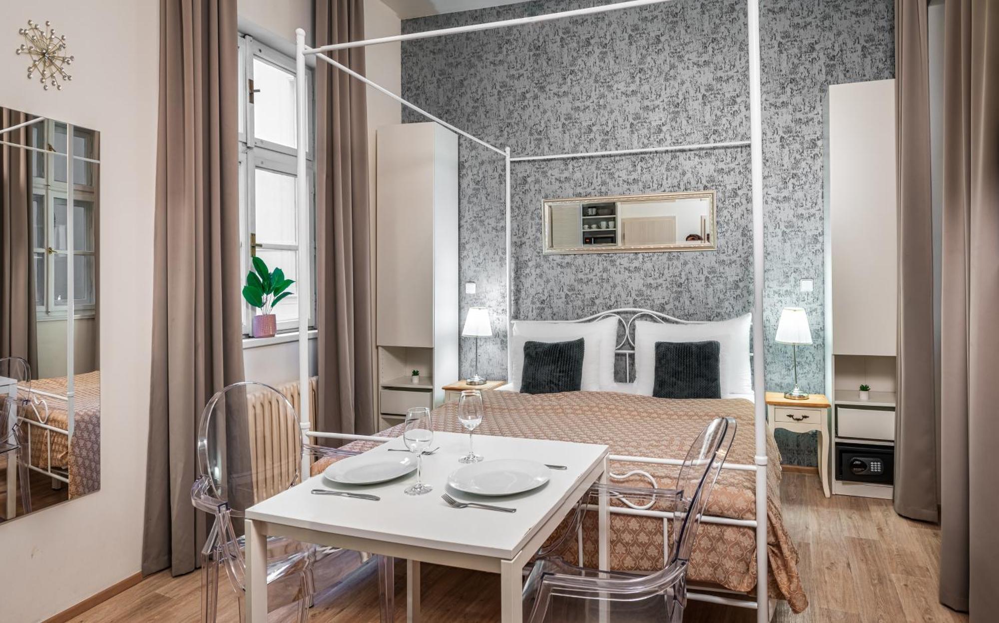 7 Tales Apartments By Adrez Prague Exterior photo