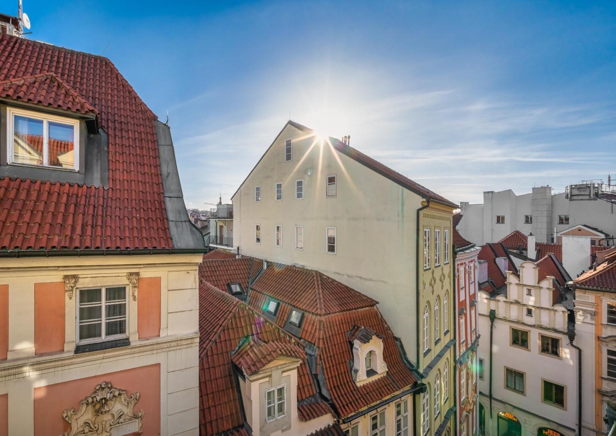 7 Tales Apartments By Adrez Prague Exterior photo