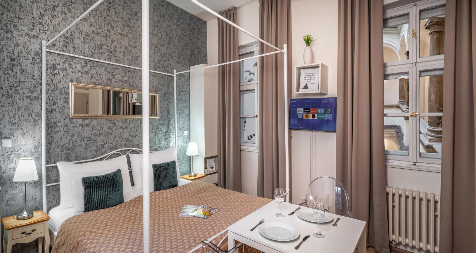 7 Tales Apartments By Adrez Prague Exterior photo