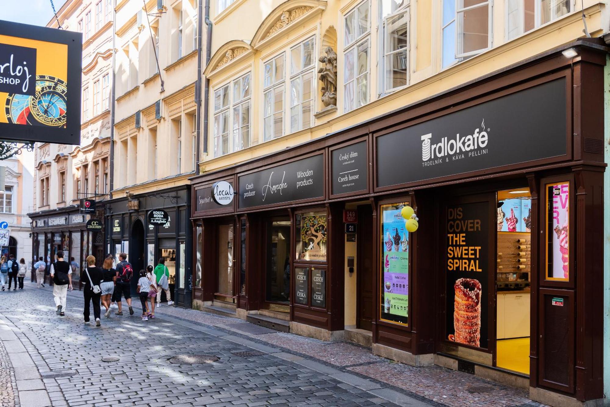 7 Tales Apartments By Adrez Prague Exterior photo