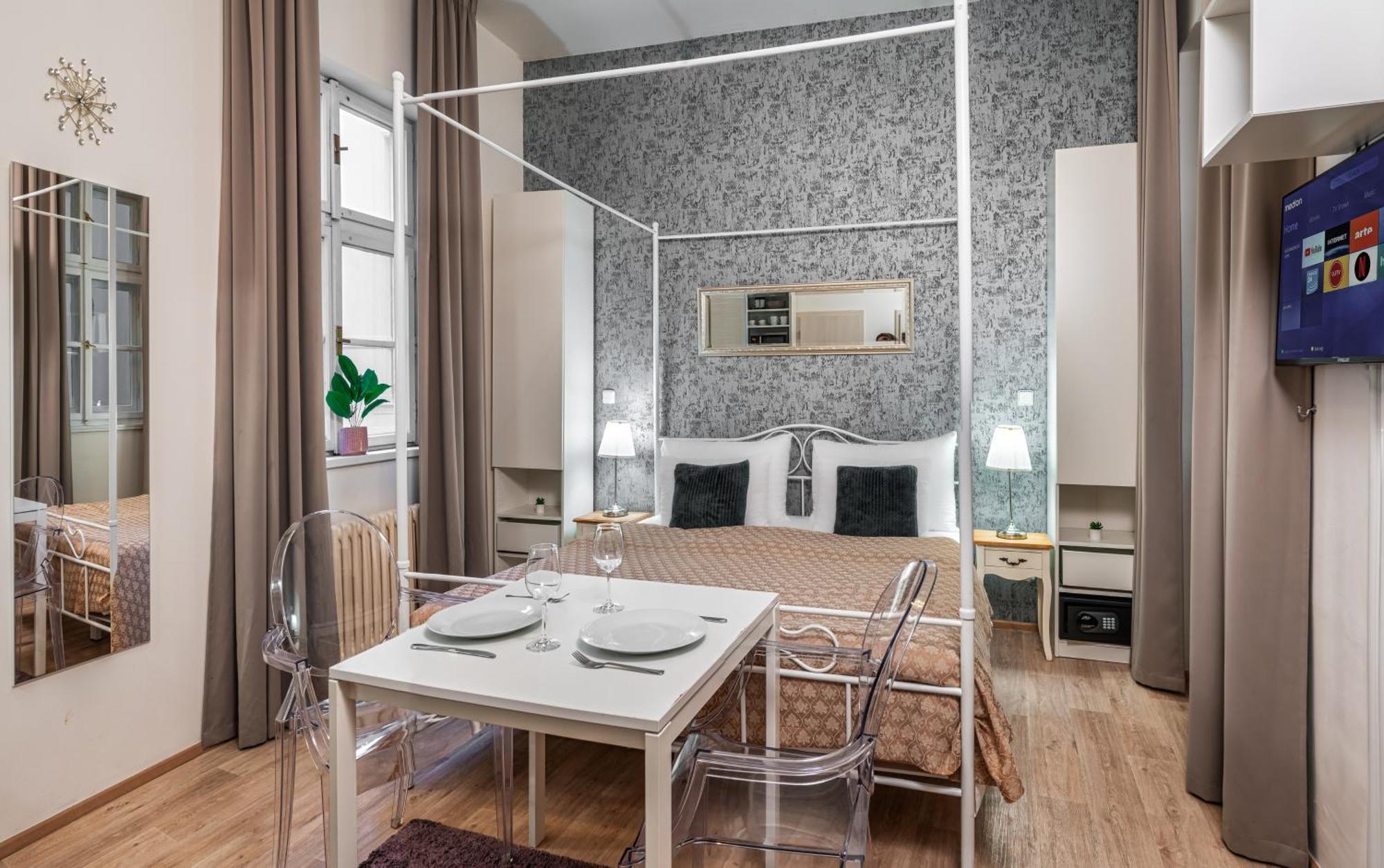 7 Tales Apartments By Adrez Prague Exterior photo