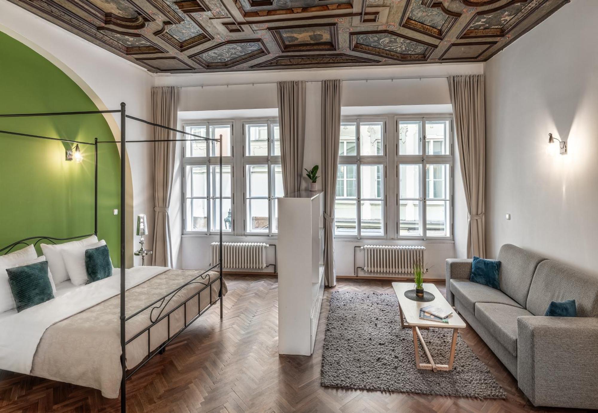 7 Tales Apartments By Adrez Prague Exterior photo